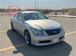 تۆیۆتا کراون